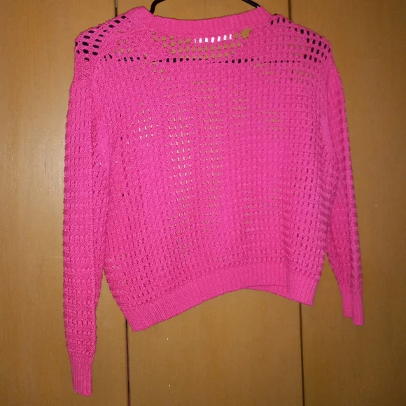 FOREVER 21 CROP TOP CROCHET SWEATER. WOMENS SIZE S. LONG SLEEVE. PINK. - Picture 5 of 6